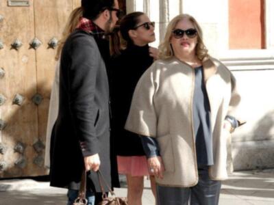 Carmina Barrios, 59 años, la madre de Paco y María León, candidata a la mejor actriz revelación  recibió el premio ASECAM de los críticos de Andalucía