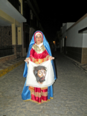 La Hermandad del Nazareno de Alcalá del río sin completar su estación.