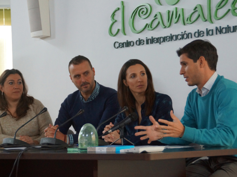 Conferencia en el Centro de Interpretación de la Naturaleza 'El Camaleón'.