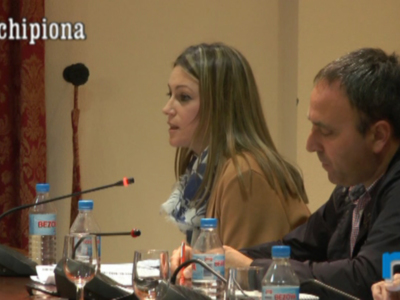 El PSOE denuncia dejadez en la parcela municipal del antiguo cine de verano