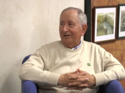 La Corporación chipionera entregará la distinción de Hijo Predilecto a Juan Luis Naval Molero en el Claustro del Santuario de Regla