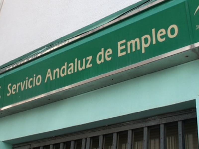 Mayo dejó en Chipiona una bajada del paro en 222 personas y 214 menos que hace un año