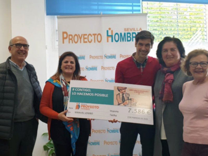 Celebración de donación para 'Proyecto Hombre' en Sevilla, 3 de febrero de 2020.
