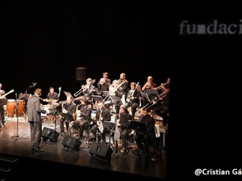 Concierto de música clásica en el escenario de la Fundación Sgae