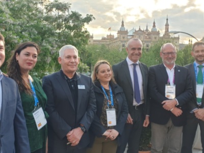 Muñoz destaca el impulso que supone para el turismo idiomático y  las escuelas de idiomas de Sevilla