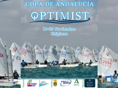 125 jóvenes regatistas compiten este fin de semana en aguas de Chipiona en la Copa de Andalucía de Optimist