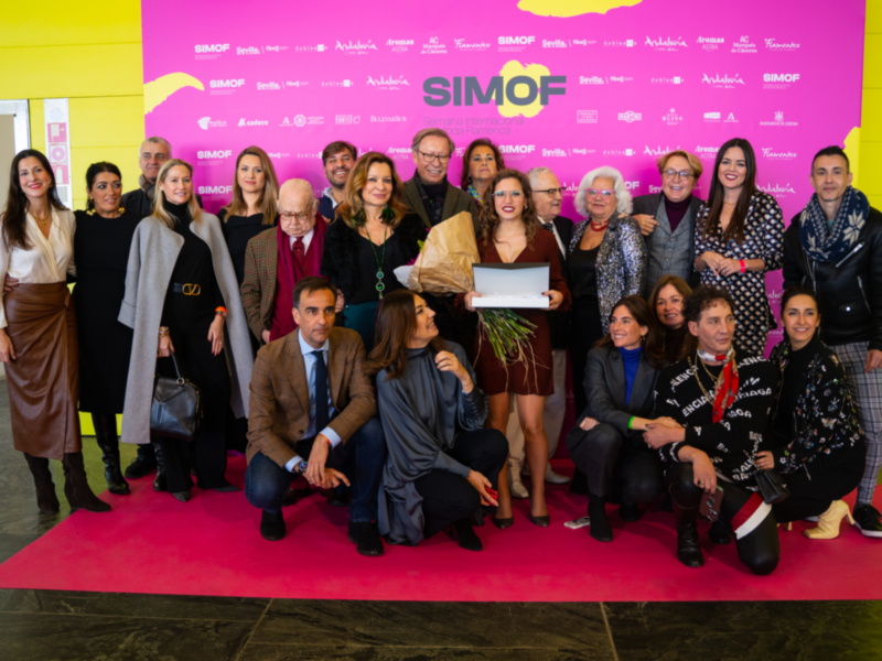 Celebración SIMOF en Sevilla con destacados invitados y patrocinadores.