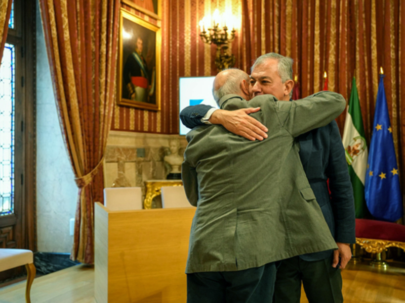 El alcalde de Sevilla destaca la importancia de Secretarios, Interventores y Tesoreros en la administración local
