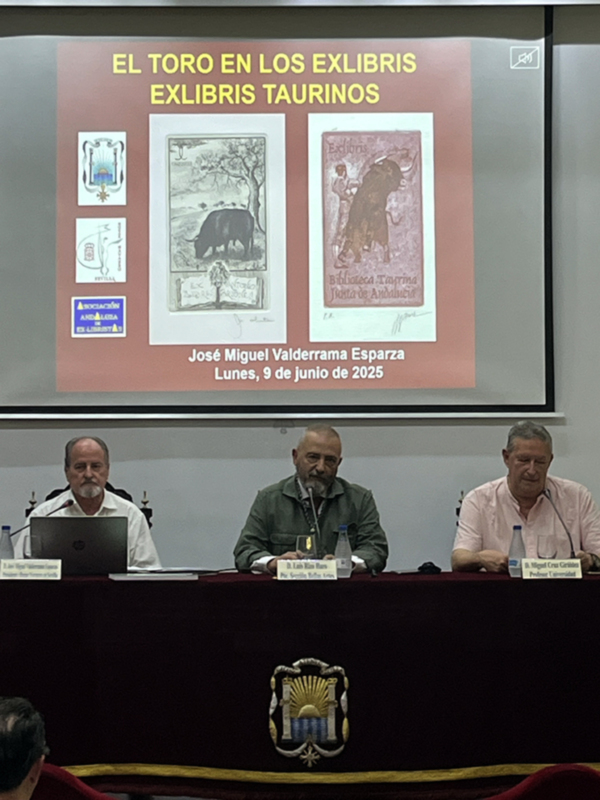 Presentación sobre 'El toro en los exlibris' en una conferencia el lunes 9 de junio de 2025.