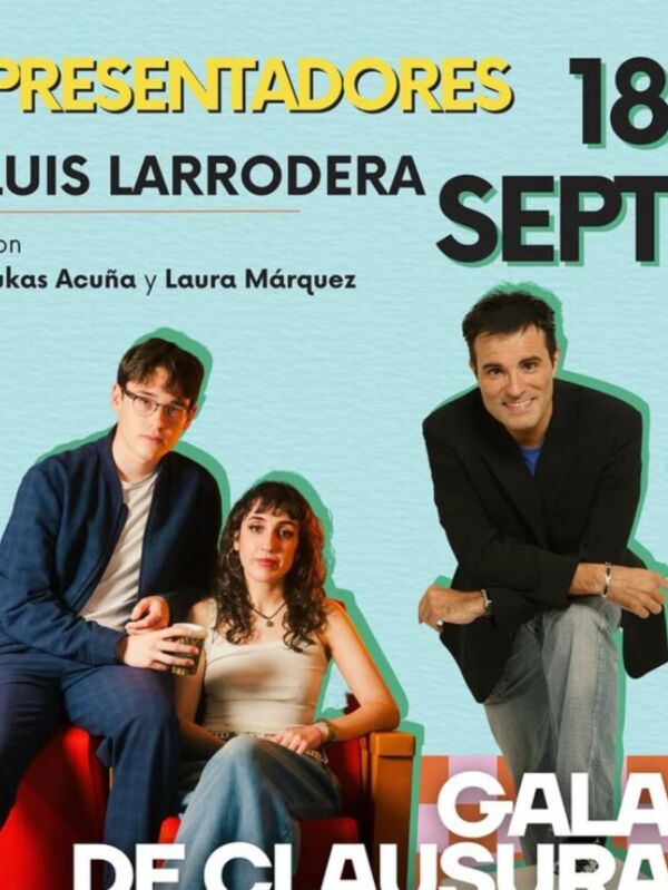 Presentadores Luis Larrocedera, Lukas Acuña y Laura Márquez.