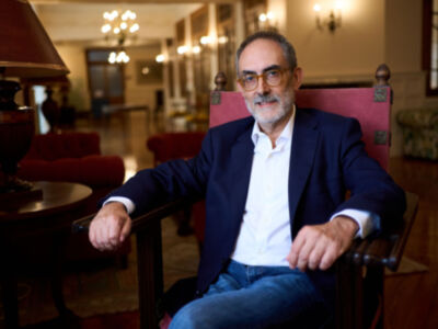La Feria del Libro Antiguo y de Ocasión arranca este jueves con un acto de homenaje a Antonio Rivero Taravillo en el que se leerá su pregón póstumo