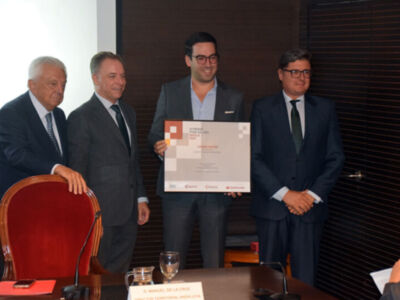  Scoobic, la pyme que revoluciona la logística urbana, galardonada en Sevilla