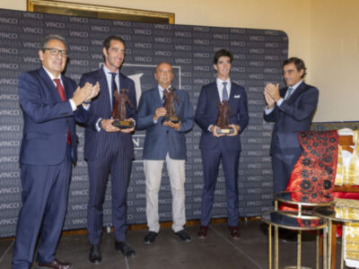 Los toreros Manuel Escribano, Pepe Moral y Esaú Fernández reciben el XXI Premio Taurino “Al Detalle para el Recuerdo” en Vincci La Rábida
