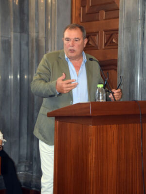 Francisco Javier Yoldi, recordado con el “Aldabón de Sevilla” por su compromiso con la justicia y la solidaridad