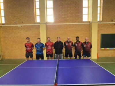 Los equipos del CD El Puerto Tenis de Mesa comenzaron el año de la mejor manera posible obteniendo tres importantes victorias