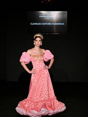 DIEZ NUEVAS PROMESAS DE LA MODA FLAMENCA PRESENTAN SUS COLECCIONES EN LA FUNDACIÓN CAJASOL CON EMPRENDE LUNARES
