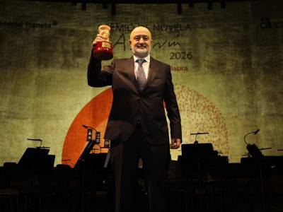 Pablo Álvarez, ganador del Premio Azorín de Novela 2026