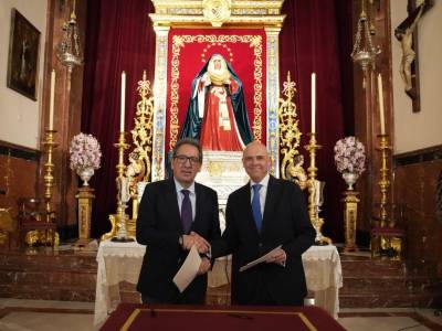 La Fundación Cajasol y la Hermandad de la Esperanza de Triana unen patrimonio artístico y acción social