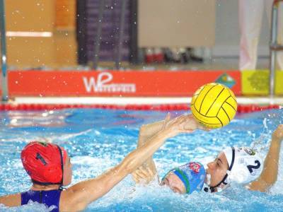 El Club Waterpolo Dos Hermanas PQS aplaza la permanencia matemática en Primera femenina.